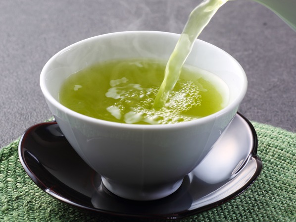 nước trà xanh